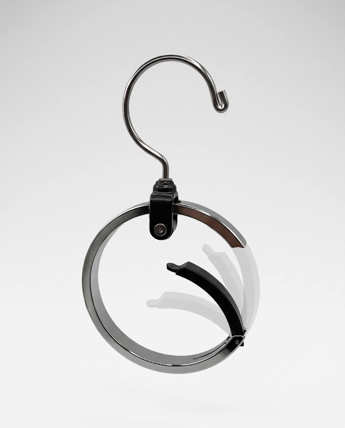 Essential Belt Hanger